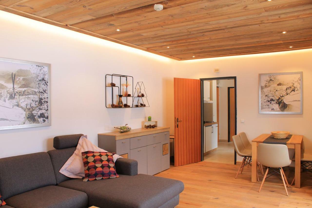 Appartament "Felicia" Gosau Apartment Exterior photo